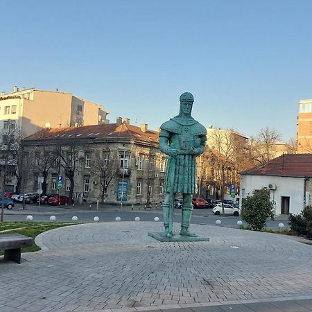 Apartmán Gundulic Square 3 Bělehrad Exteriér fotografie